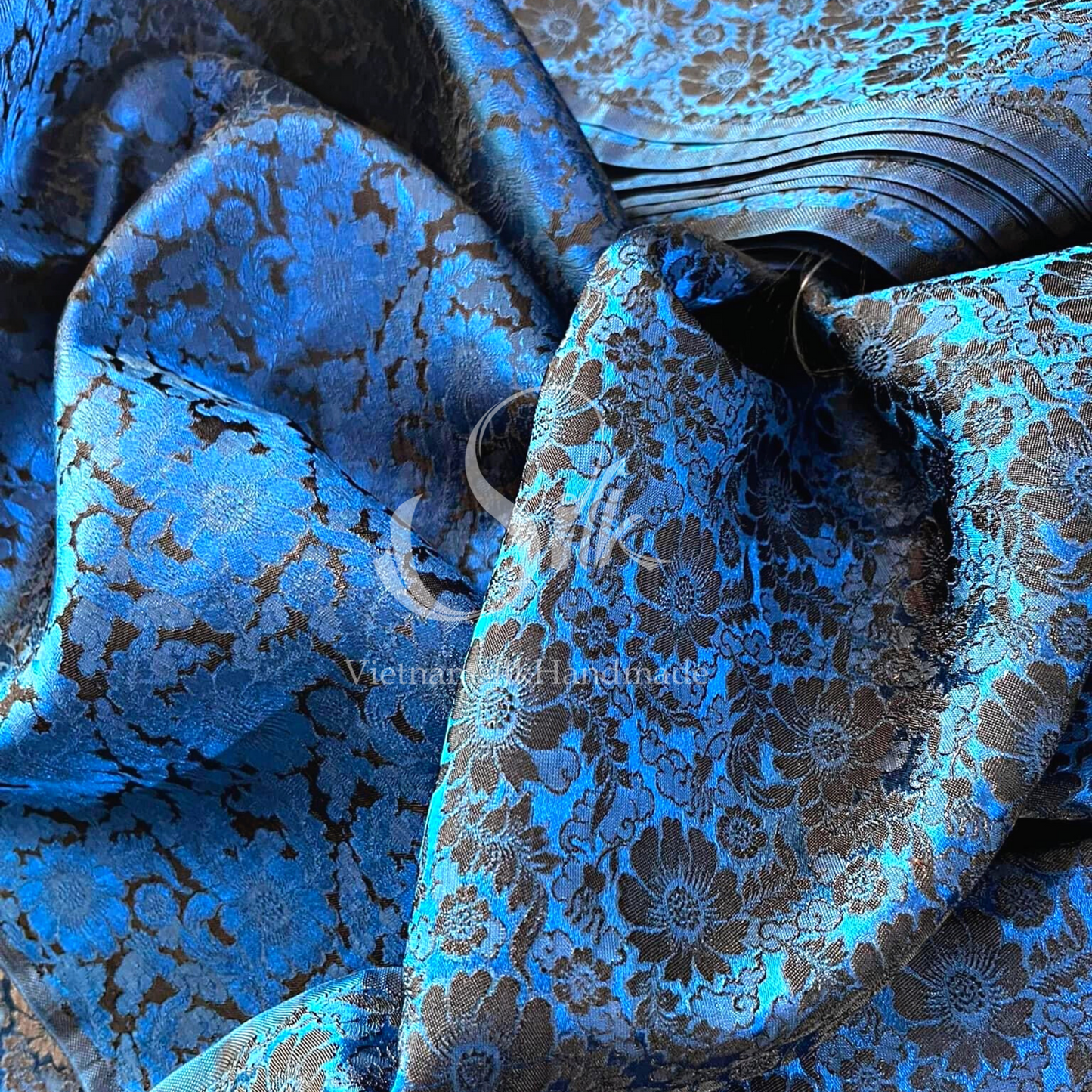 Navy Silk with Daisy Flowers -PURE MULBERRY SILK fabric by the yard - Floral Silk -Luxury Silk - Natural silk - Handmade in VietNam- Silk with Design