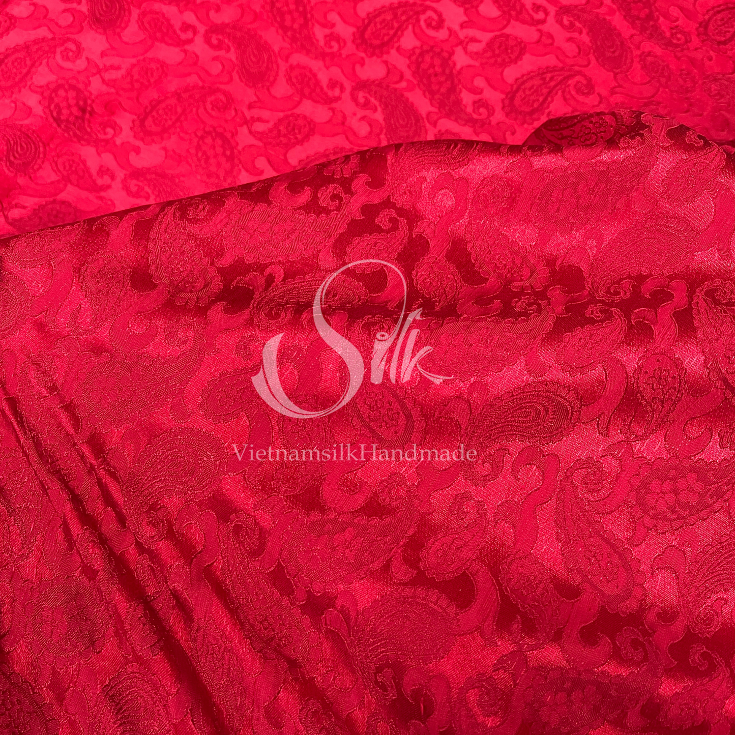 Red silk with Paisley design - PURE MULBERRY SILK fabric by the yard - Luxury Silk - Natural silk - Handmade in VietNam- Silk with Design