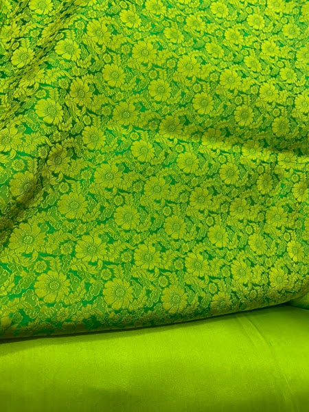 Green silk with Daisy chrysanthemums - PURE MULBERRY SILK fabric by the yard -  Floral Silk -Luxury Silk - Natural silk - Handmade in VietNam