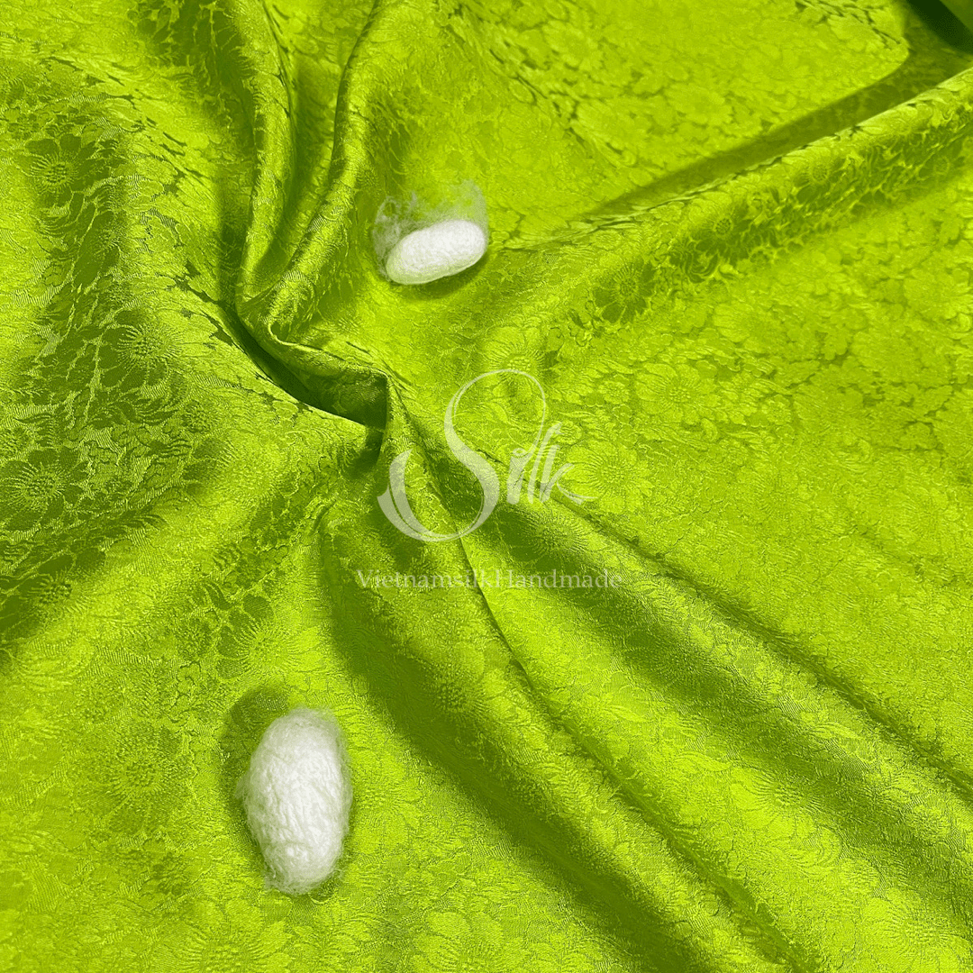 Premium Silk Fabric - Chartreuse Green Silk - HIGH-GRADE - 100% Mulberry Silk fabric by the yard - Luxury silk - Natural silk - Organic Silk - Handmade in Vietnam