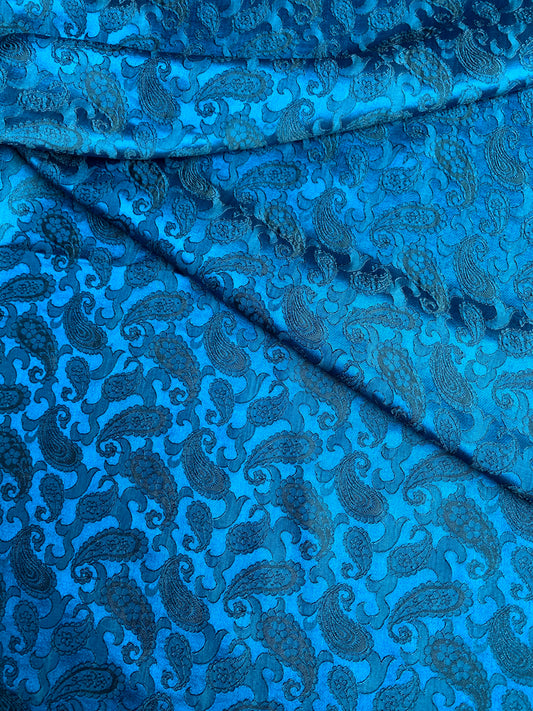 Paisley design Silk - PURE MULBERRY SILK fabric by the yard - Luxury Silk - Natural silk - Handmade in VietNam- Silk with Design